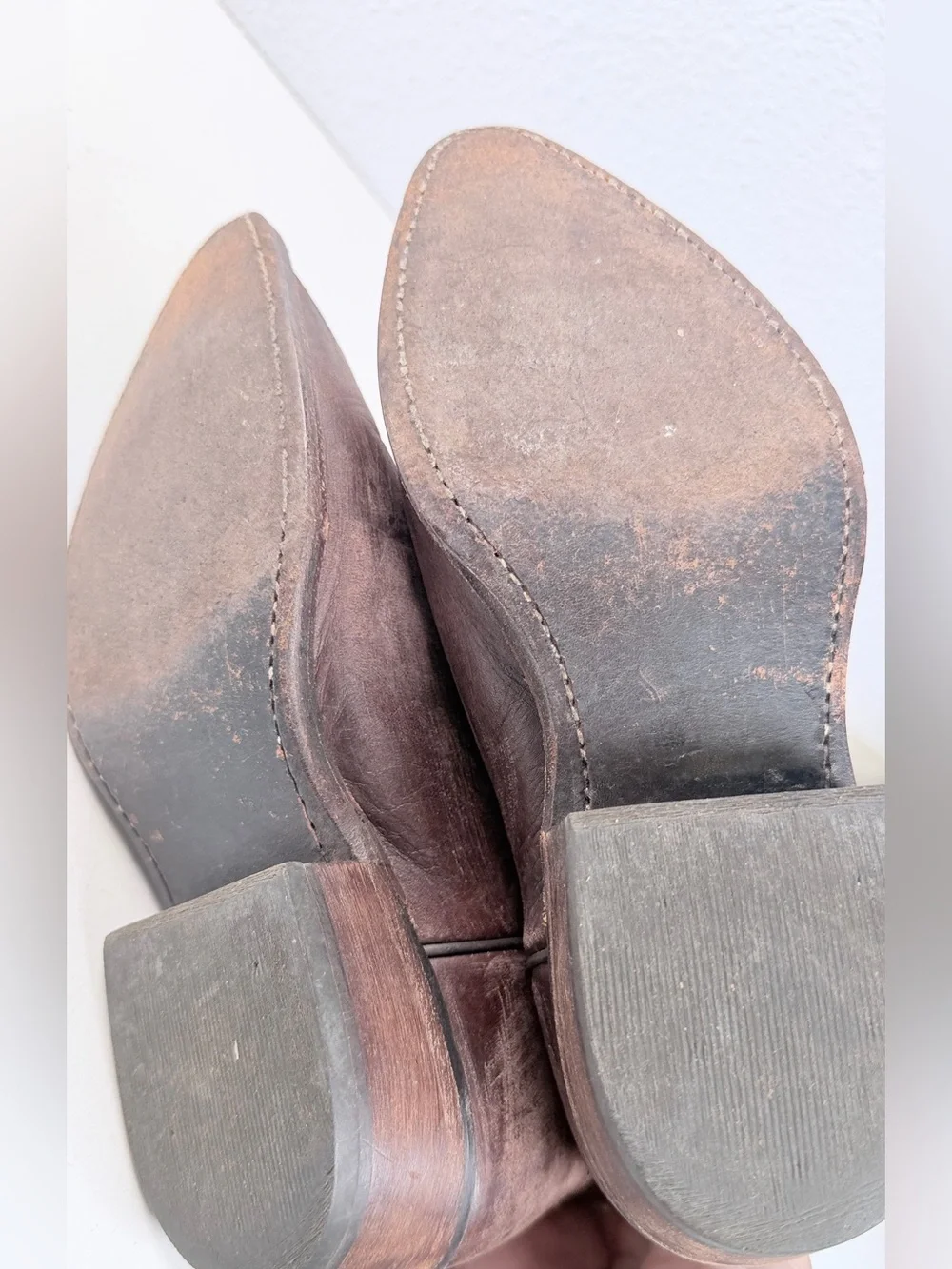 Frye Womens 6.5 B Brown Distressed Leather Short Western Cowboy Boots
